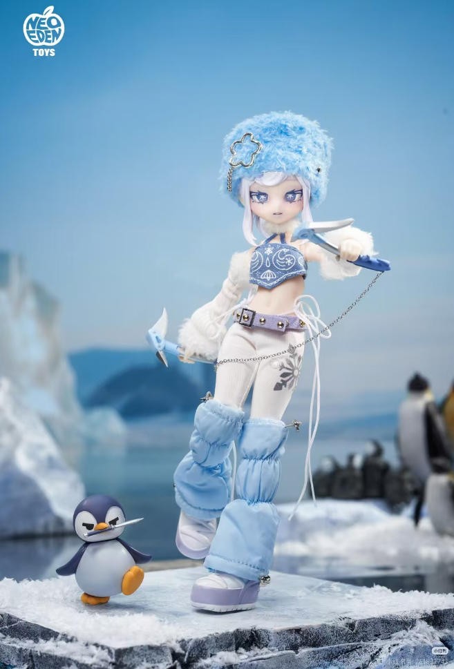 Eve Lynna Double-Faced Killer 18cm/7In Confirmed Authentic Dressable Figure