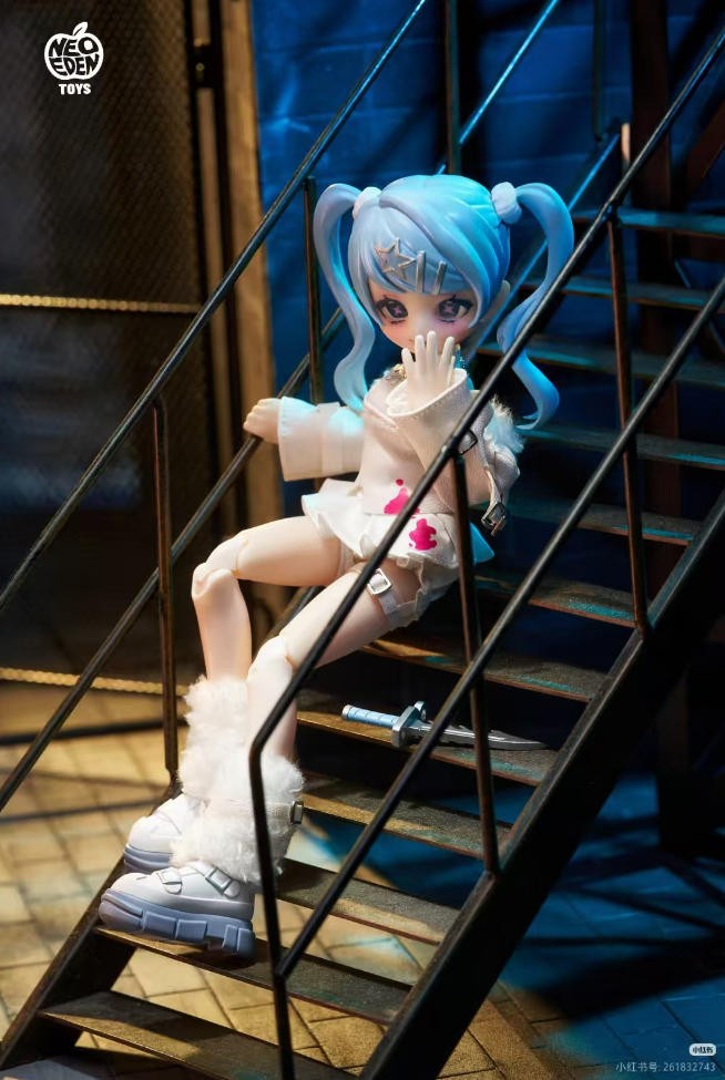 Eve Lynna Double-Faced Killer 18cm/7In Confirmed Authentic Dressable Figure